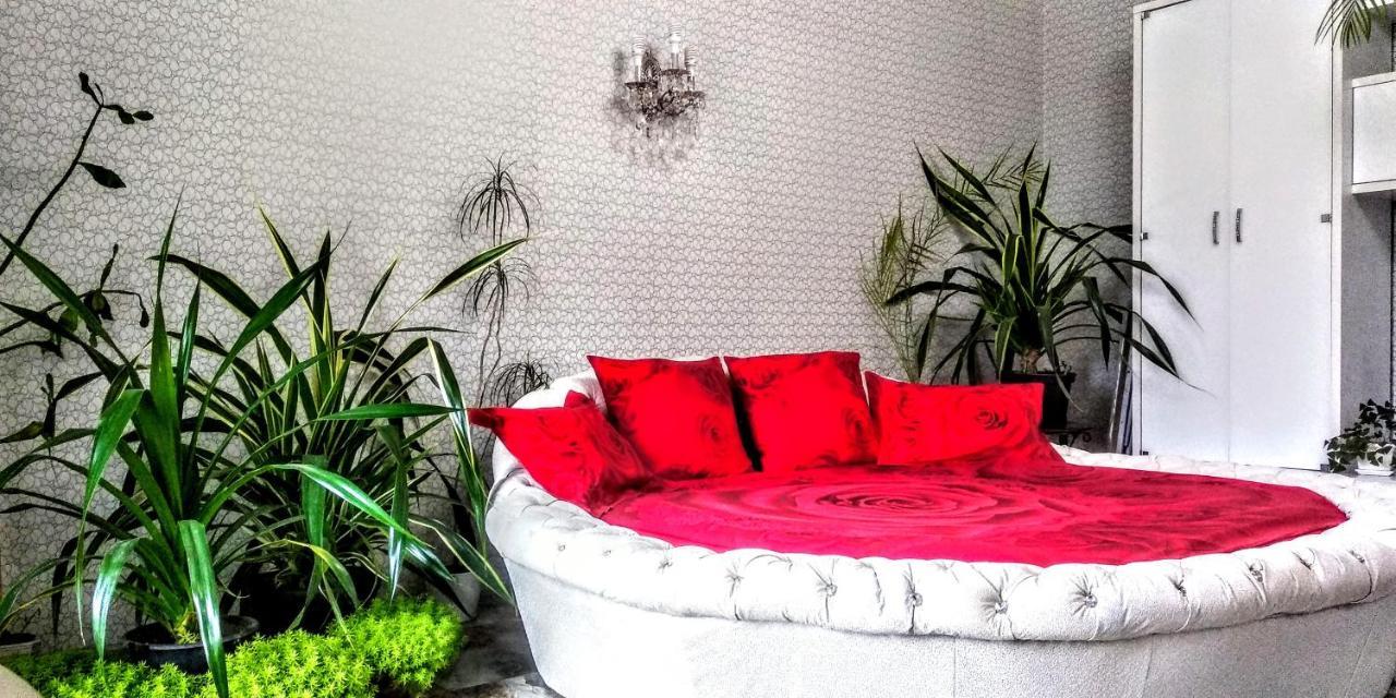 Soborna Square Apartment Odessa Exterior photo